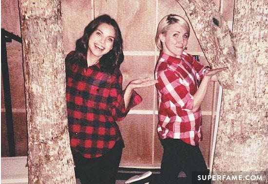 Hannah Hart and Ingrid Nilsen.