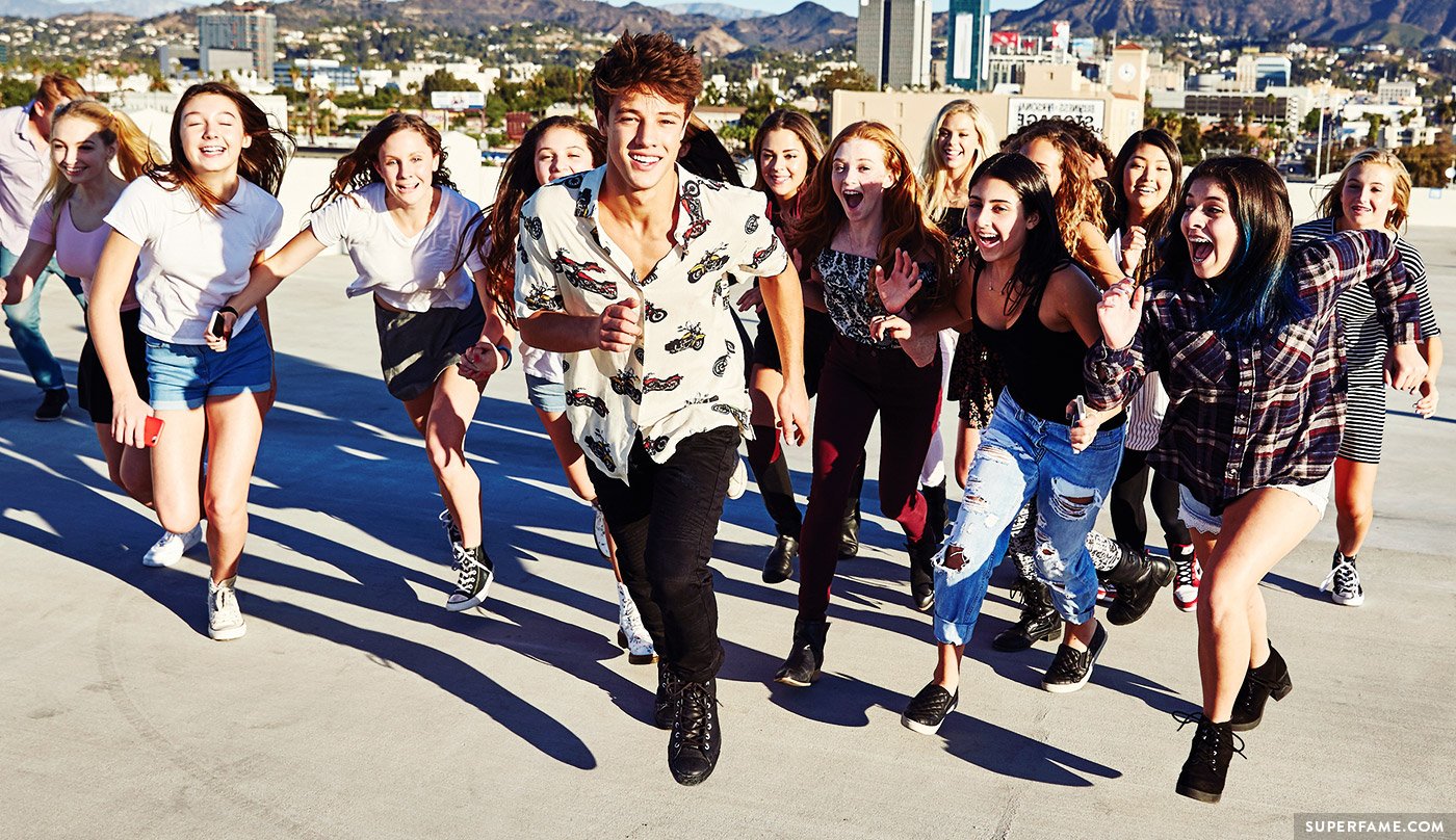 Cameron Dallas' fan chase.