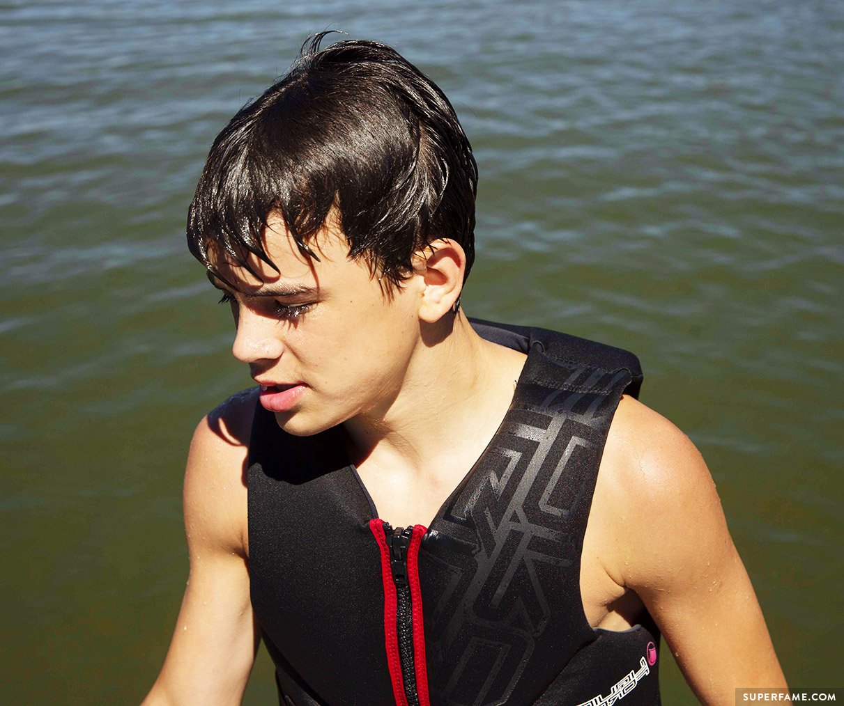 Closeup of wet Hayes Grier.