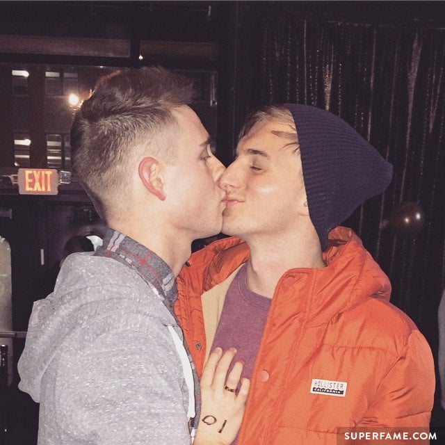 Lucas Cruikshank and Matthew Fawcus kissing.
