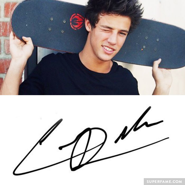 Cameron Dallas' signature autograph.