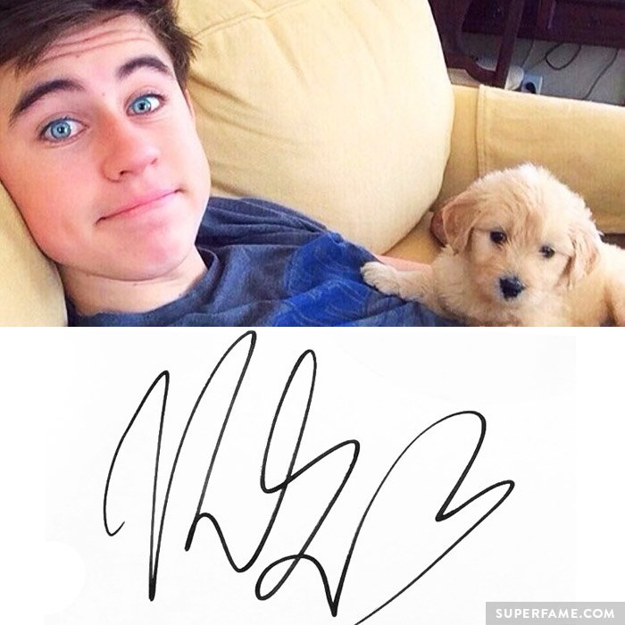 Nash Grier's autographed signature.