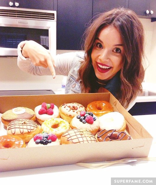 Ingrid Nilsen and donuts.