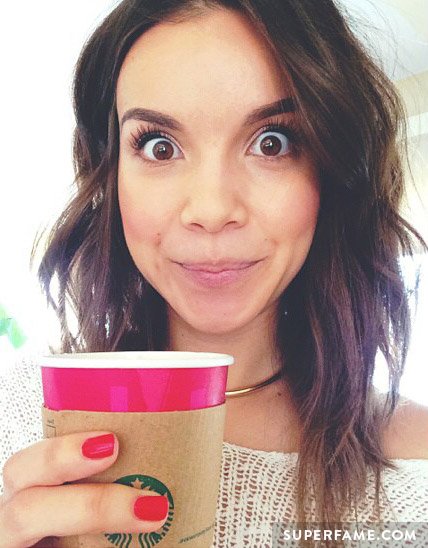 star Ingrid Nilsen comes out as gay in emotional video message to  fans – New York Daily News