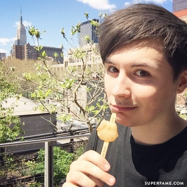 Dan Howell poses with a popsicle.