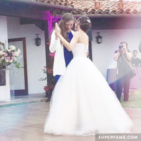 Rachel Ballinger dances with her sister Colleen.