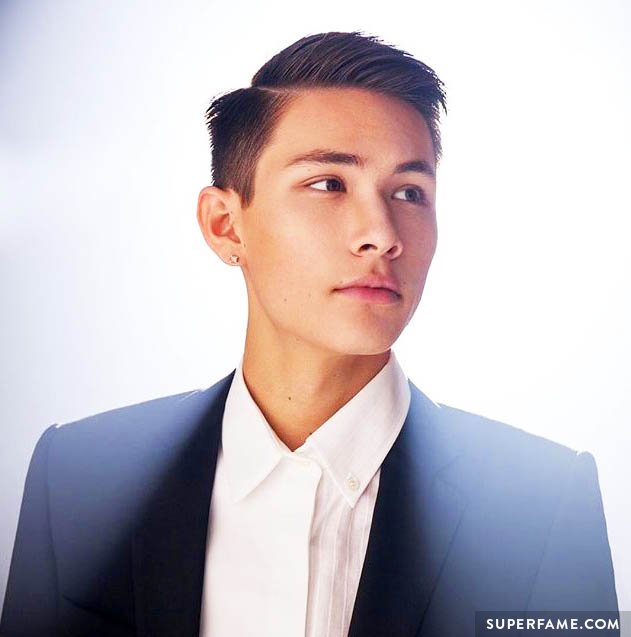 Carter Reynolds cleans up in a suit.