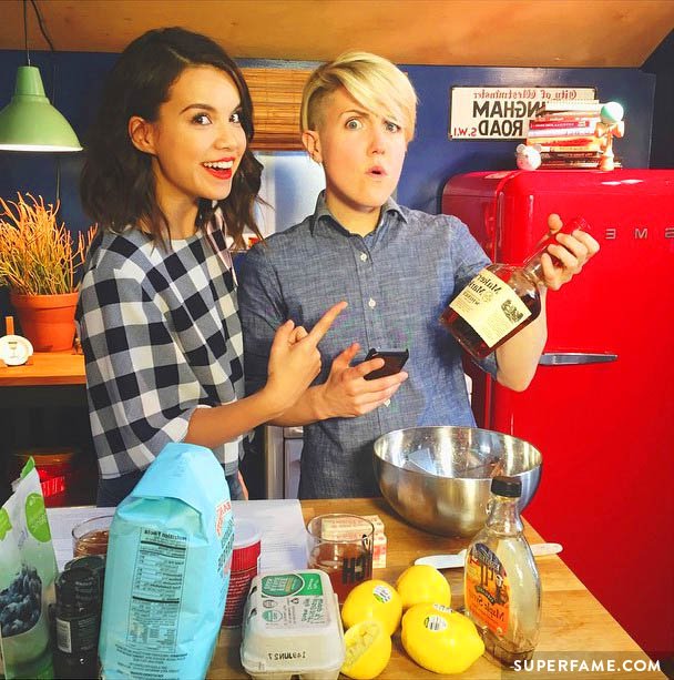 Ingrid Nilsen and Hannah Hart in the kitchen.