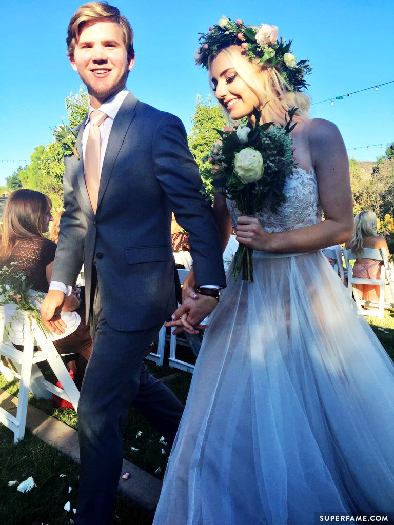 Aspyn Ovard & Parker Ferris Got Married Today! - Superfame