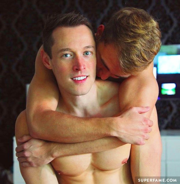 Daveywavey Reveals He s in an Open Relationship