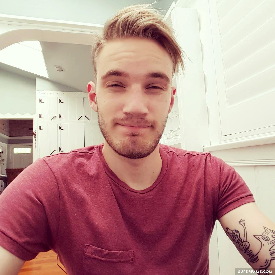 YouTuber Felix.