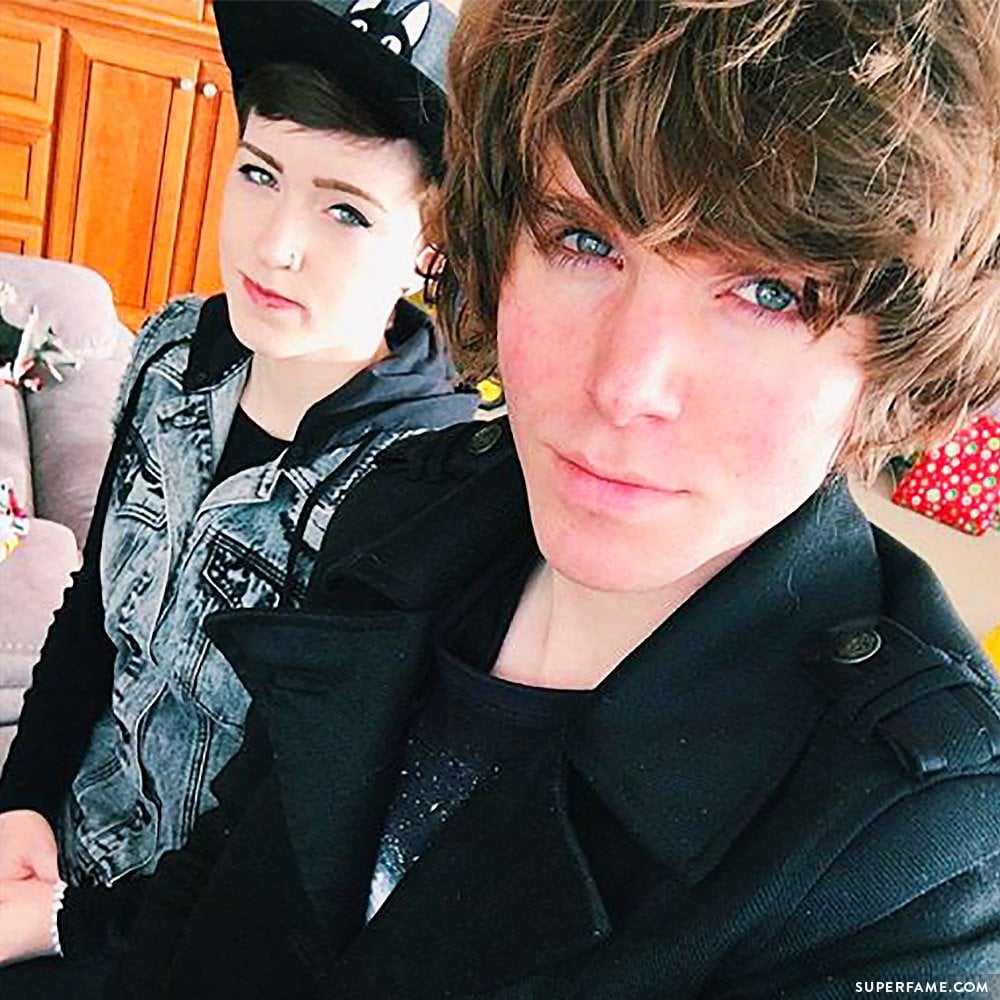 Lainey and Onision.