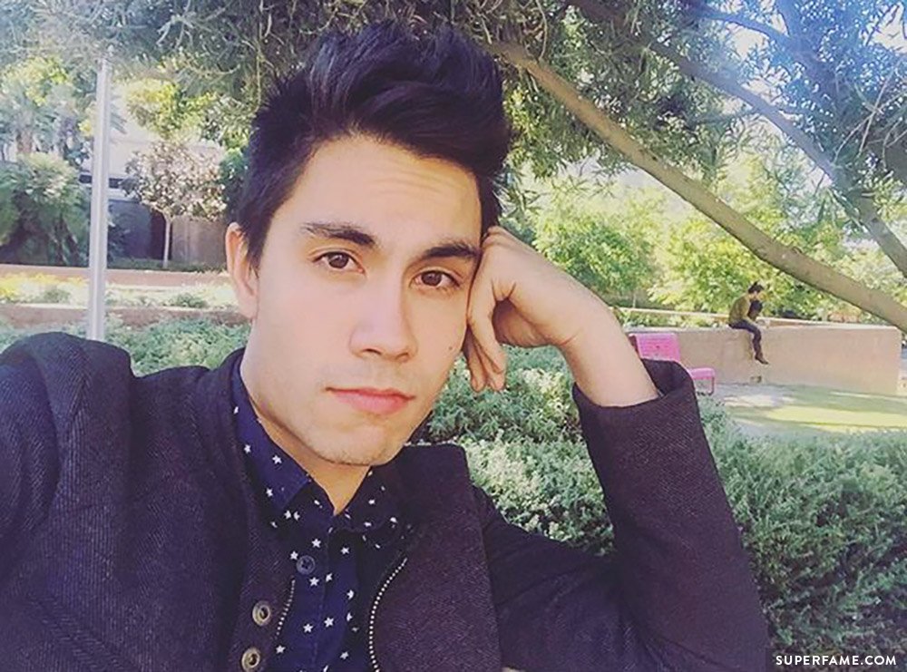 Sam Tsui.