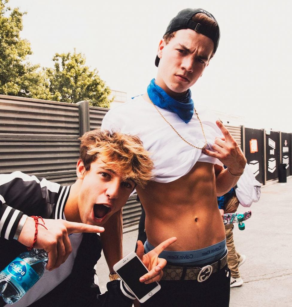 Cameron Dallas & Taylor Caniff Are Getting a NETFLIX Reality Show ...