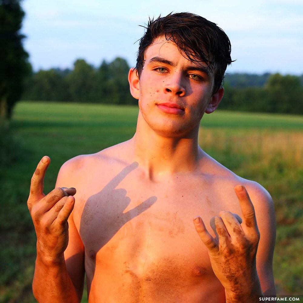 Hayes Grier topless.