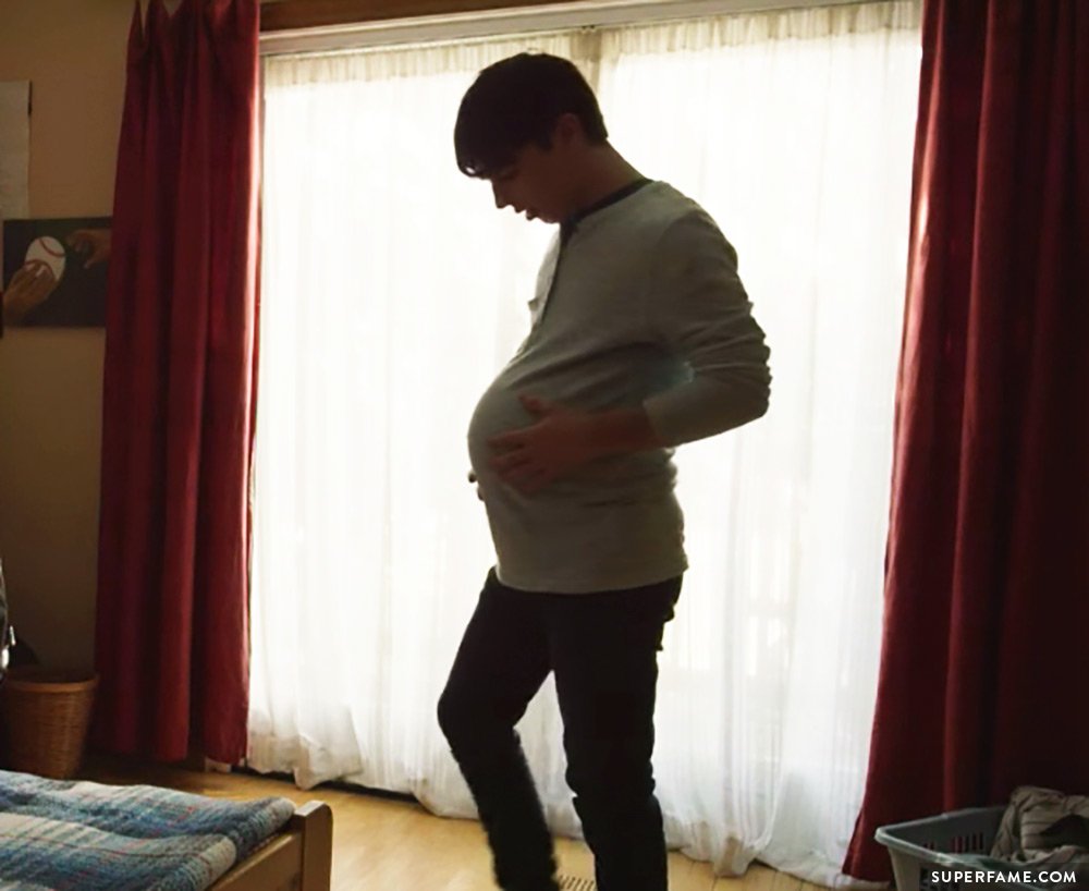 Sean O'Donnell Is Literally Pregnant in His Insane 'MPREG ...