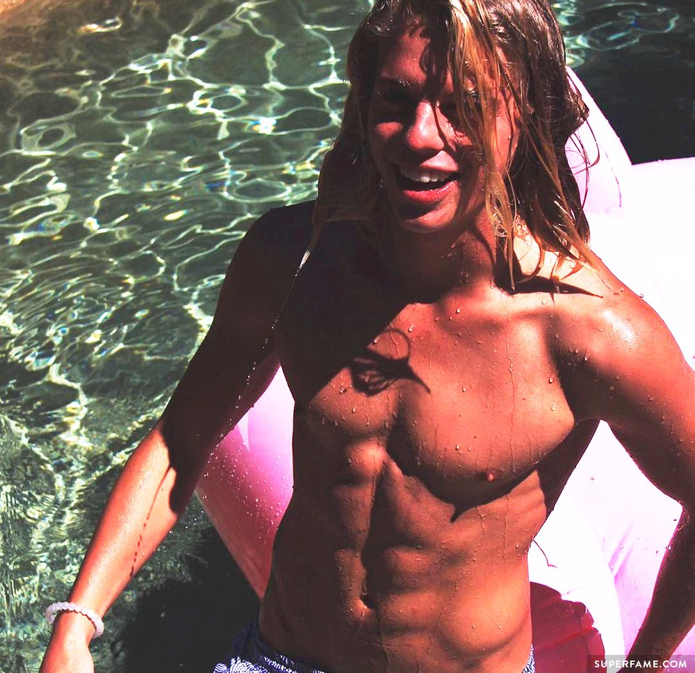 Alex Hayes shirtless.