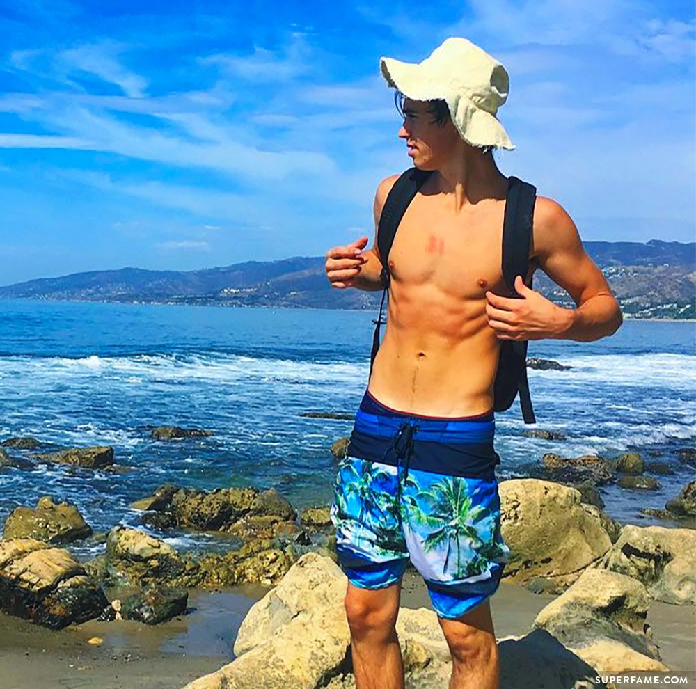 Nash Grier shirtless.