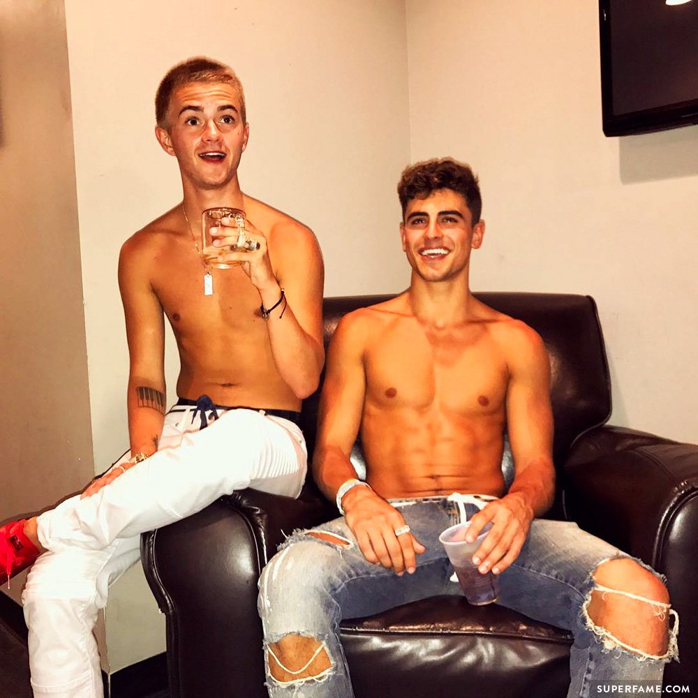 Jack Gilinsky & Jack Johnson shirtless.