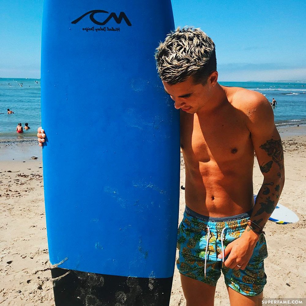 Kian Lawley shirtless.